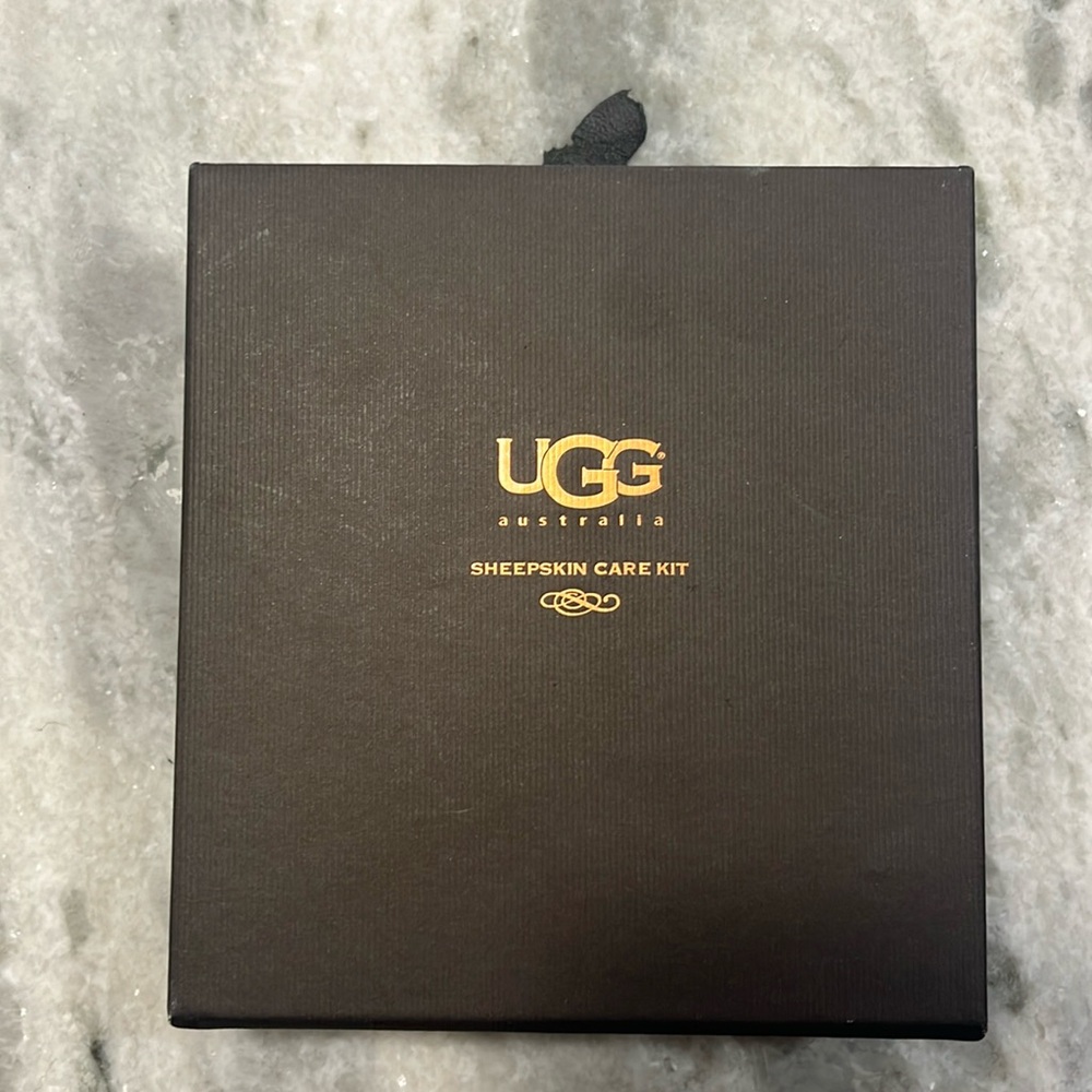 UGG Sheepskin Care Kit